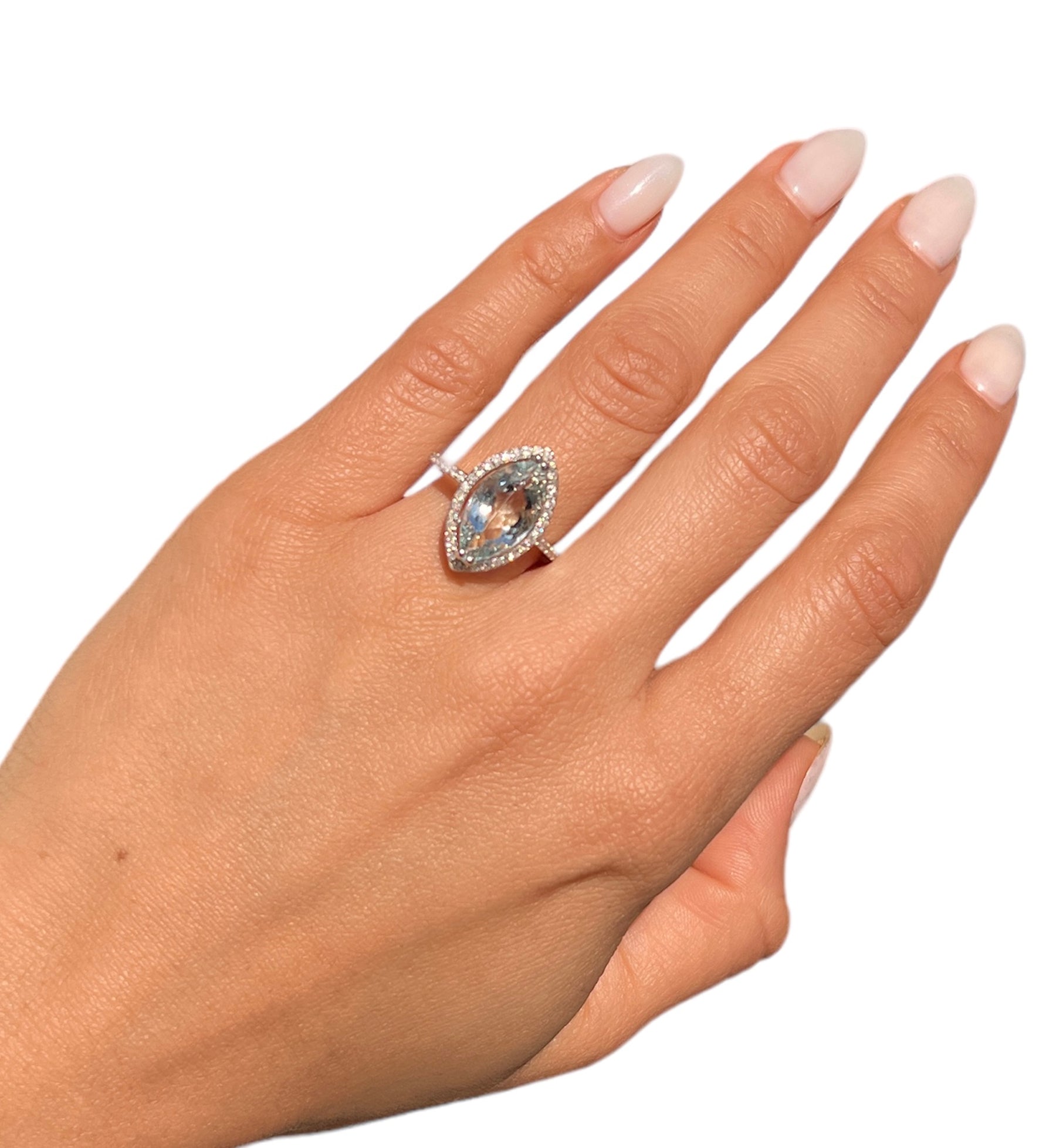 14KT White Gold 4.4ctw Aquamarine Diamond Ring Size 6.5