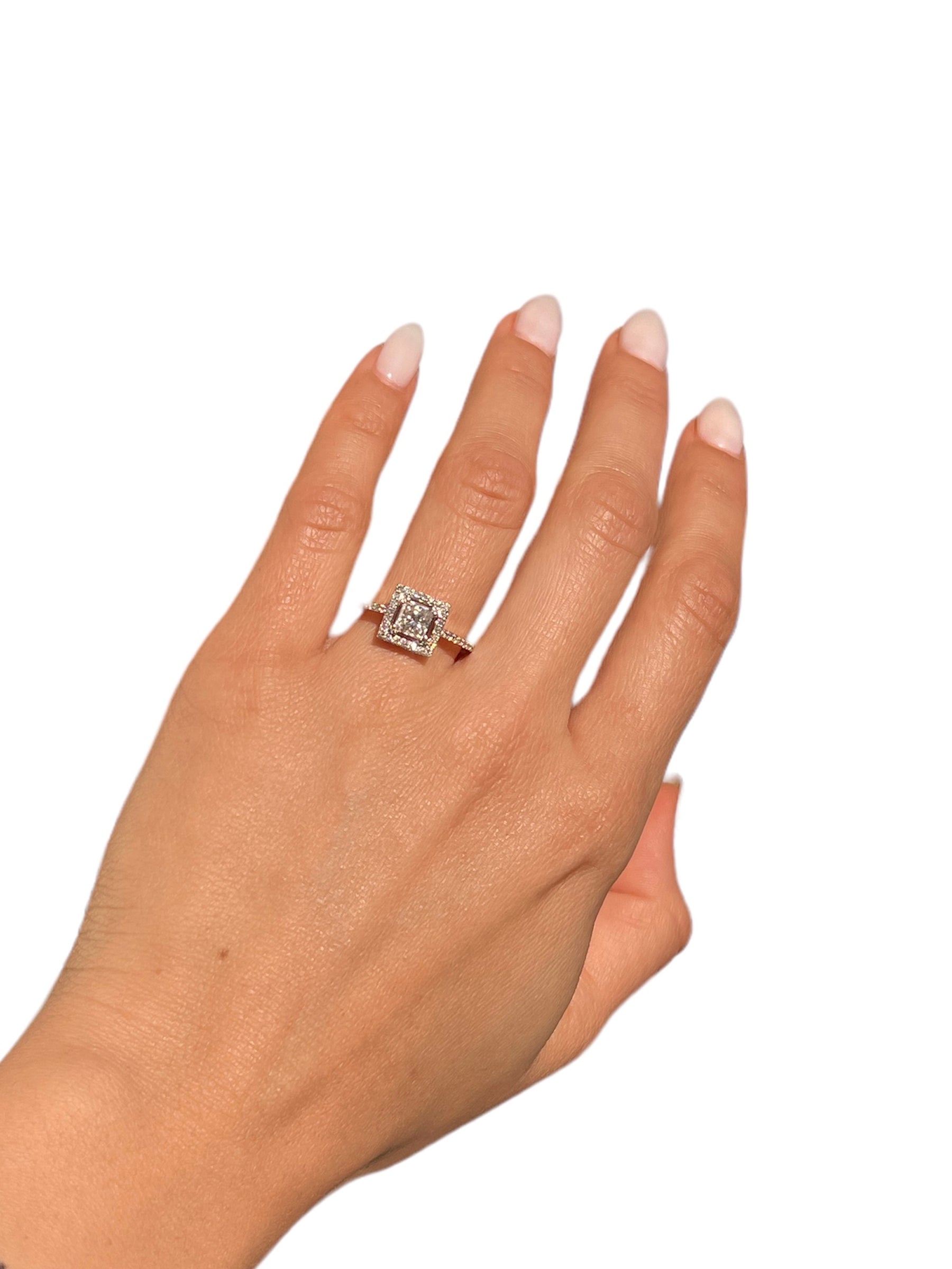 14KT White Gold 1.12ctw Diamond Engagement Ring Size 6.5