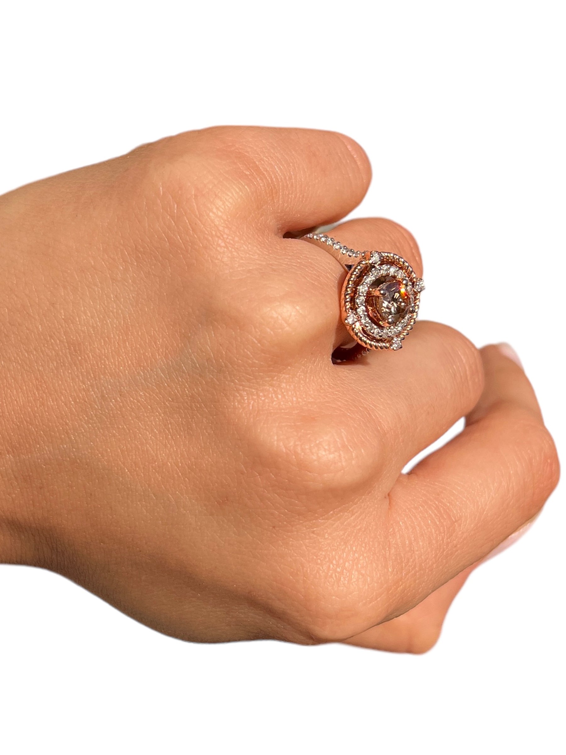 14KT Two Tone Gold 1.16ctw Diamond Engagement Ring Size 7