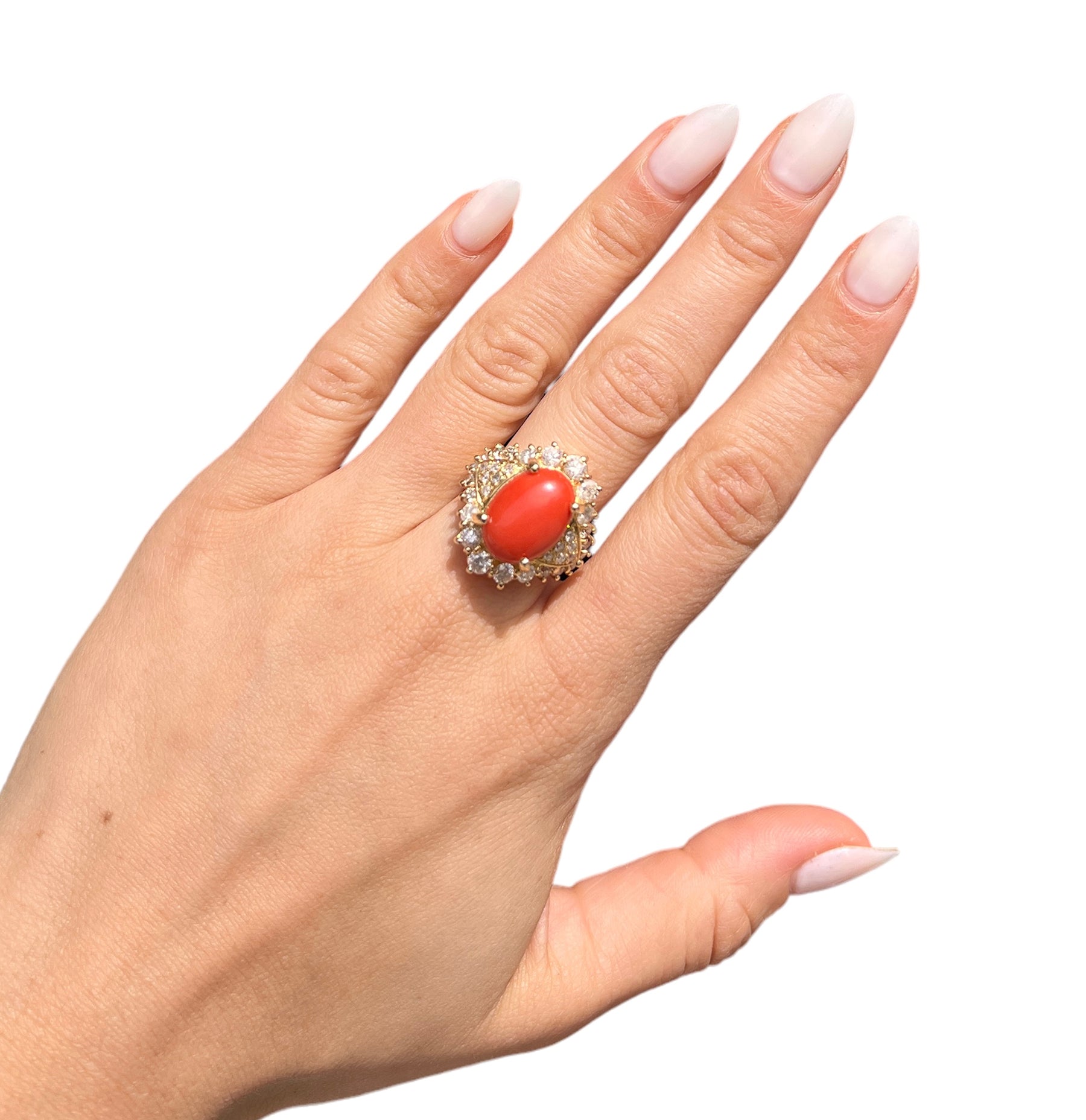 14KT Yellow Gold 10.36ctw Coral Diamond Cocktail Ring Size 6.75