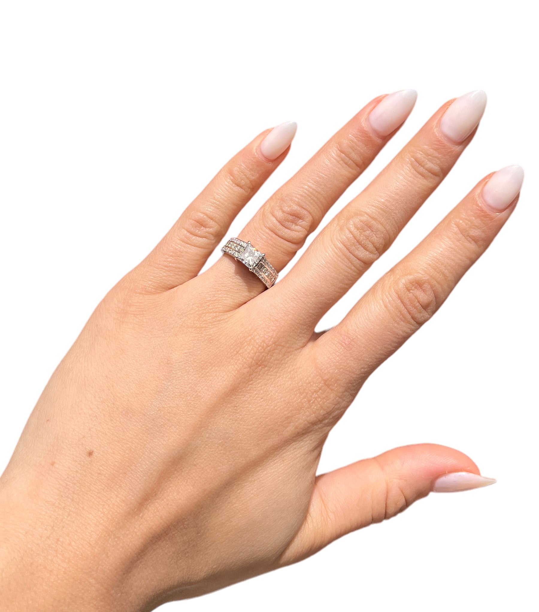 14KT White Gold 1.80ctw Diamond Engagement Ring Size 5