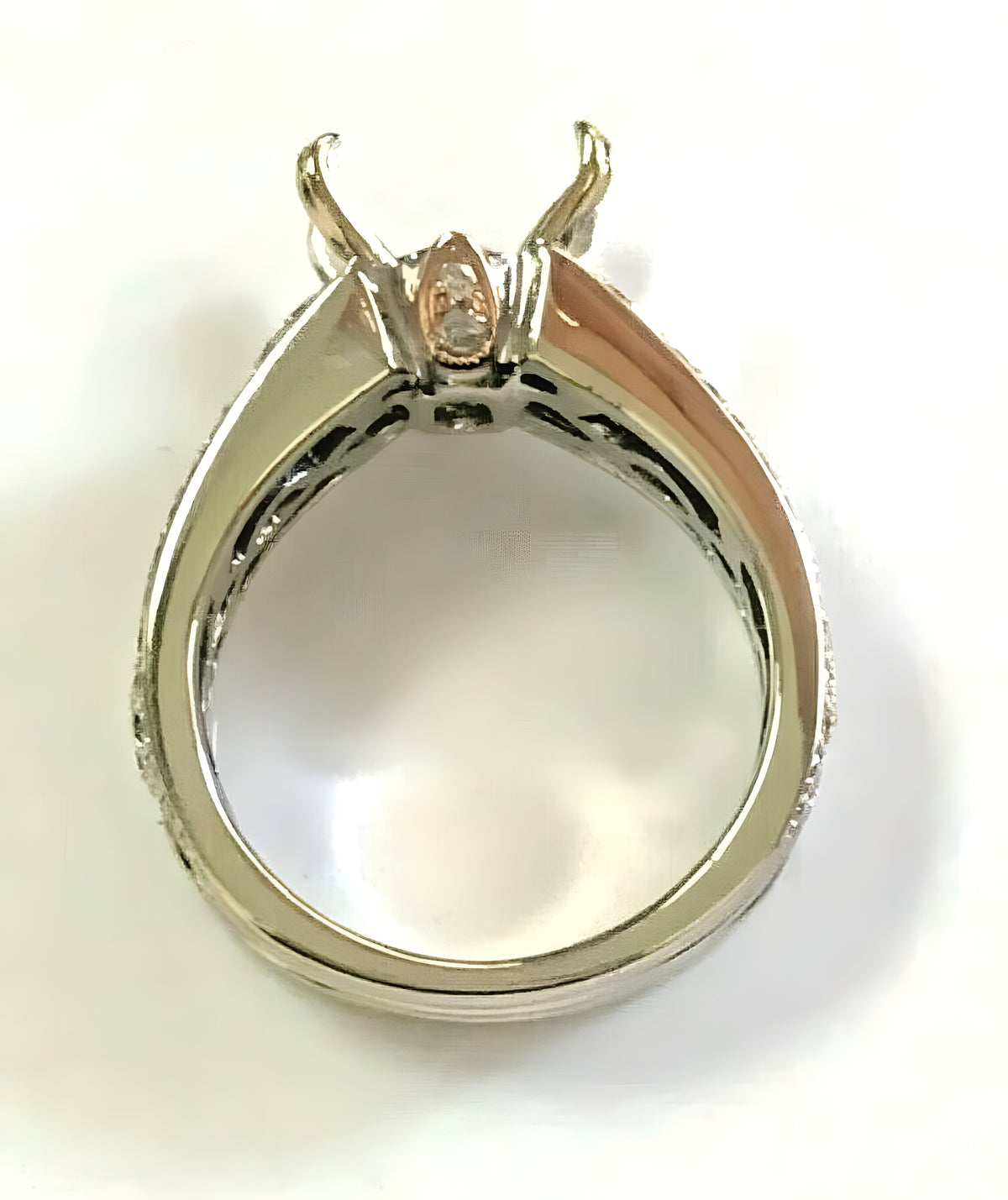 18kt White and Rose Gold & 0.60ctw Diamond Engagement Ring Setting