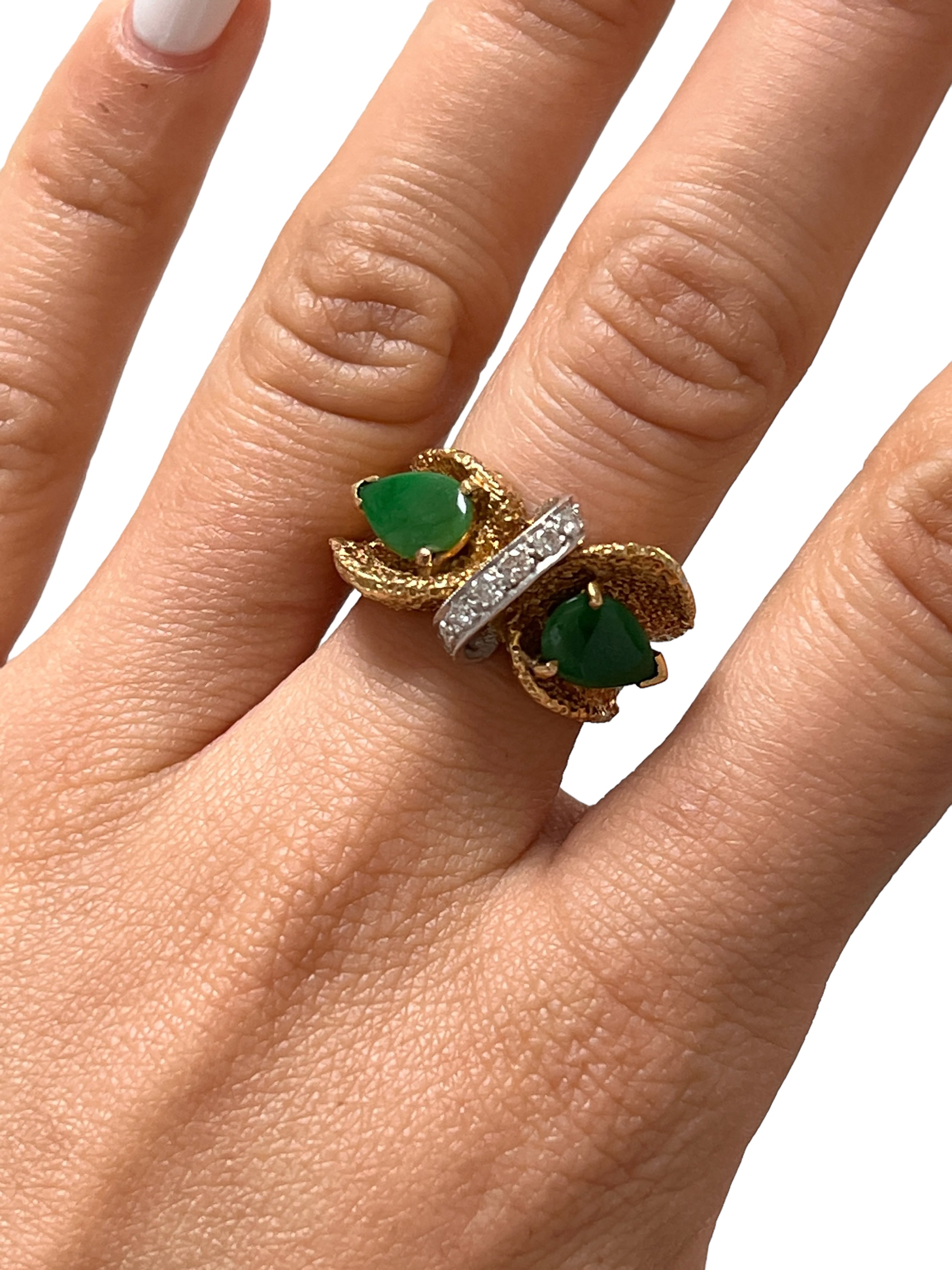 18KT Yellow Gold With Diamonds & Nephrite Gemstone Ring Size 6.5