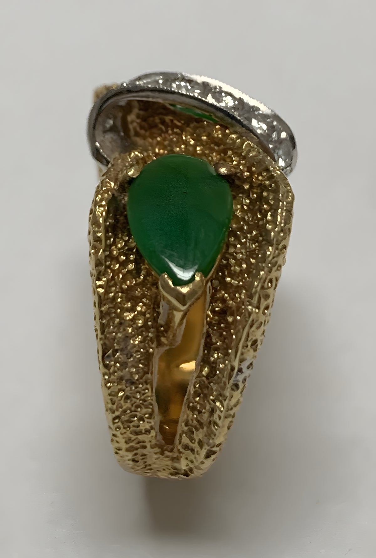 18KT Yellow Gold With Diamonds & Nephrite Gemstone Ring Size 6.5