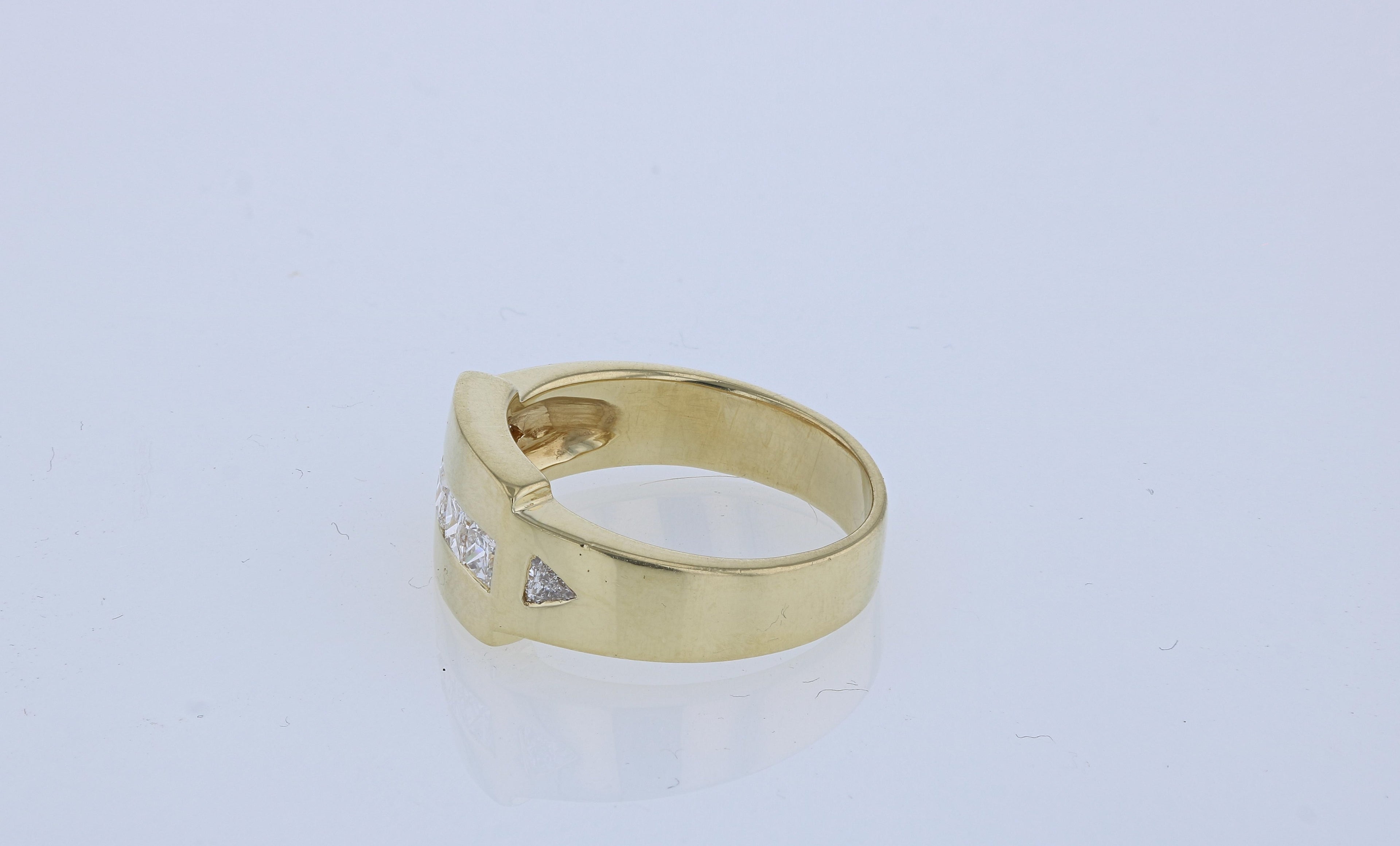 18kt Yellow Gold Men's 0.70ctw Diamond Ring Sz 8.5
