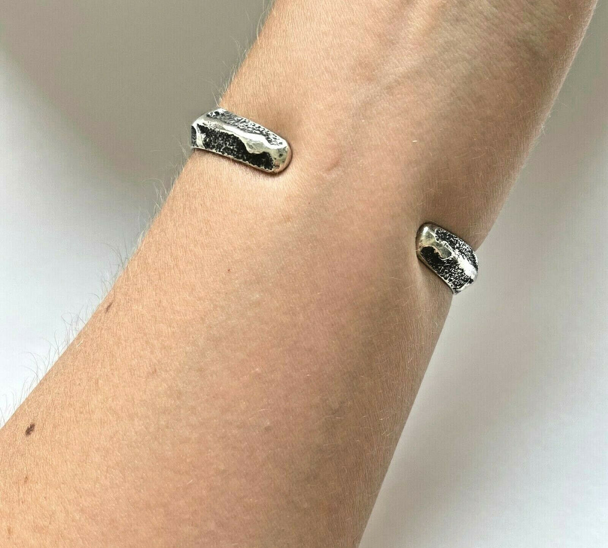 Vintage Sterling Silver Modernist Cuff Bracelet Signed R E D S T O N E