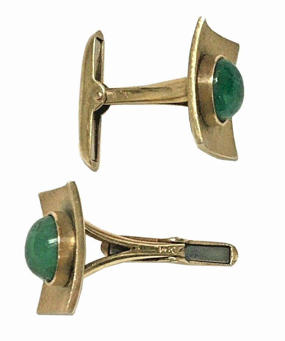 14kt Yellow Gold and Jade Cuff Links