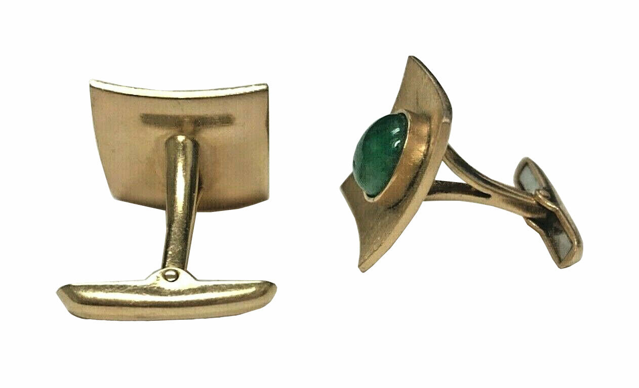 14kt Yellow Gold and Jade Cuff Links