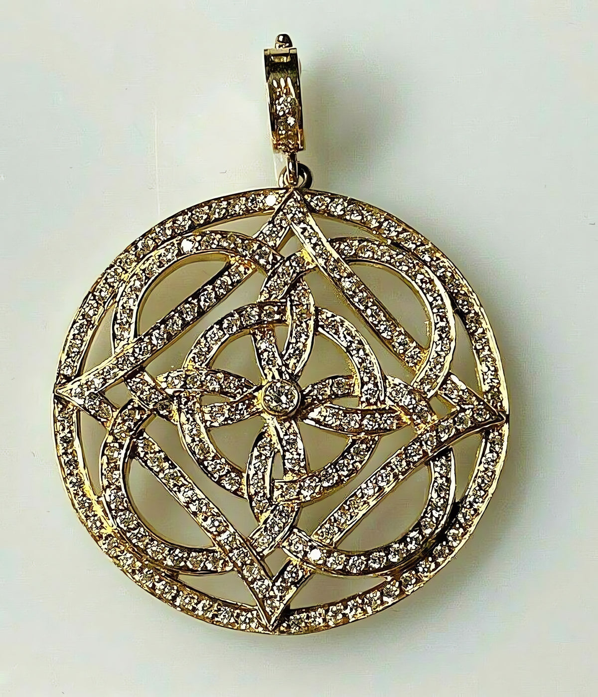 18kt Rose Gold 1.40ctw Diamond Pendant