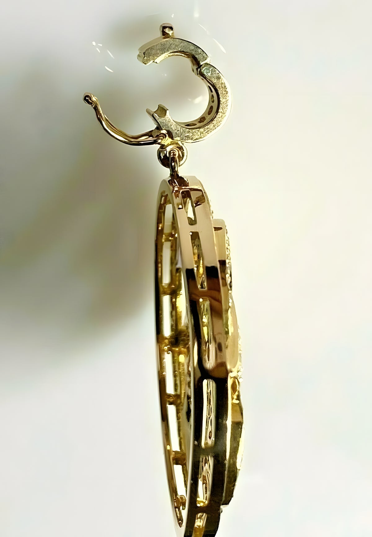 18kt Rose Gold 1.40ctw Diamond Pendant