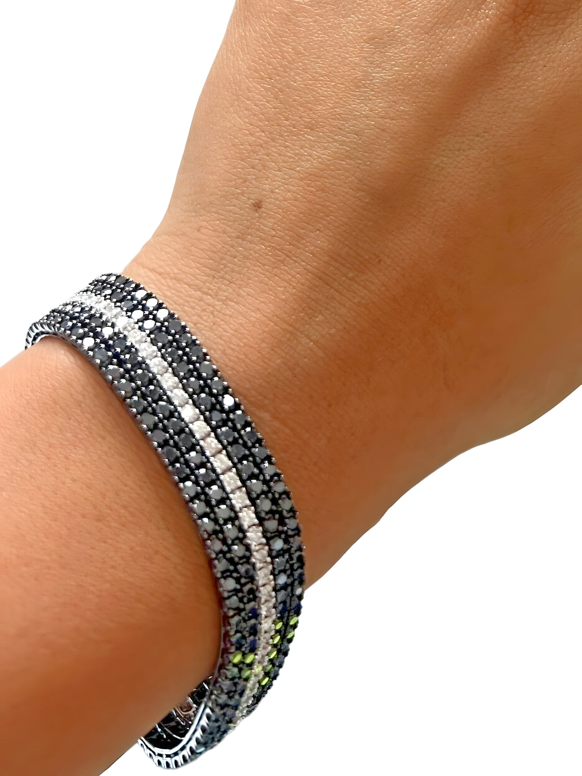 18kt Black Power Bracelet with approx. 10.00ctw Black and White Diamonds