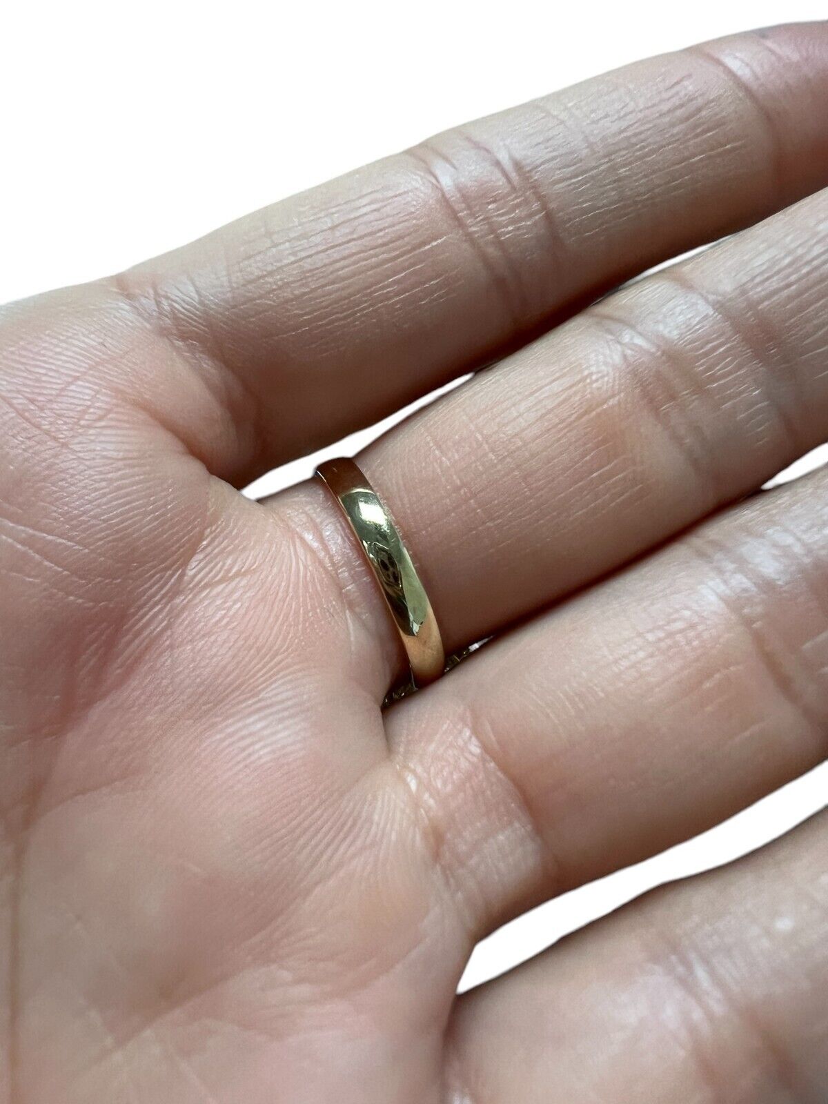 14kt Yellow Gold and 10.0ct Ruby Ring with 0.70ctw Diamond Halo Sz6.75