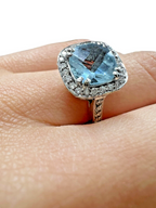 18kt White Gold Square Cushion 2.44ct Aquamarine and 0.65ctw Diamond Ring Sz 5.5