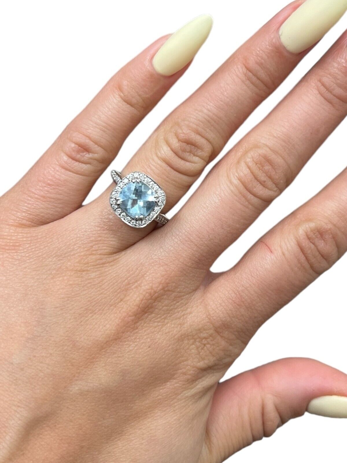 18kt White Gold Square Cushion 2.44ct Aquamarine and 0.65ctw Diamond Ring Sz 5.5