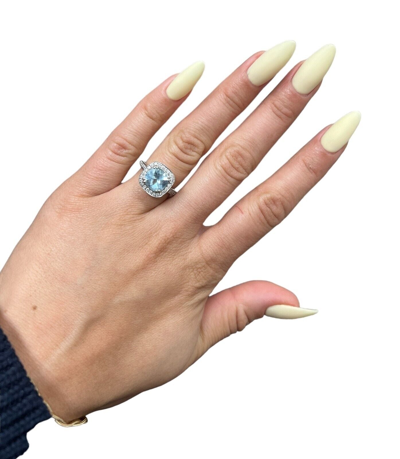 18kt White Gold Square Cushion 2.44ct Aquamarine and 0.65ctw Diamond Ring Sz 5.5