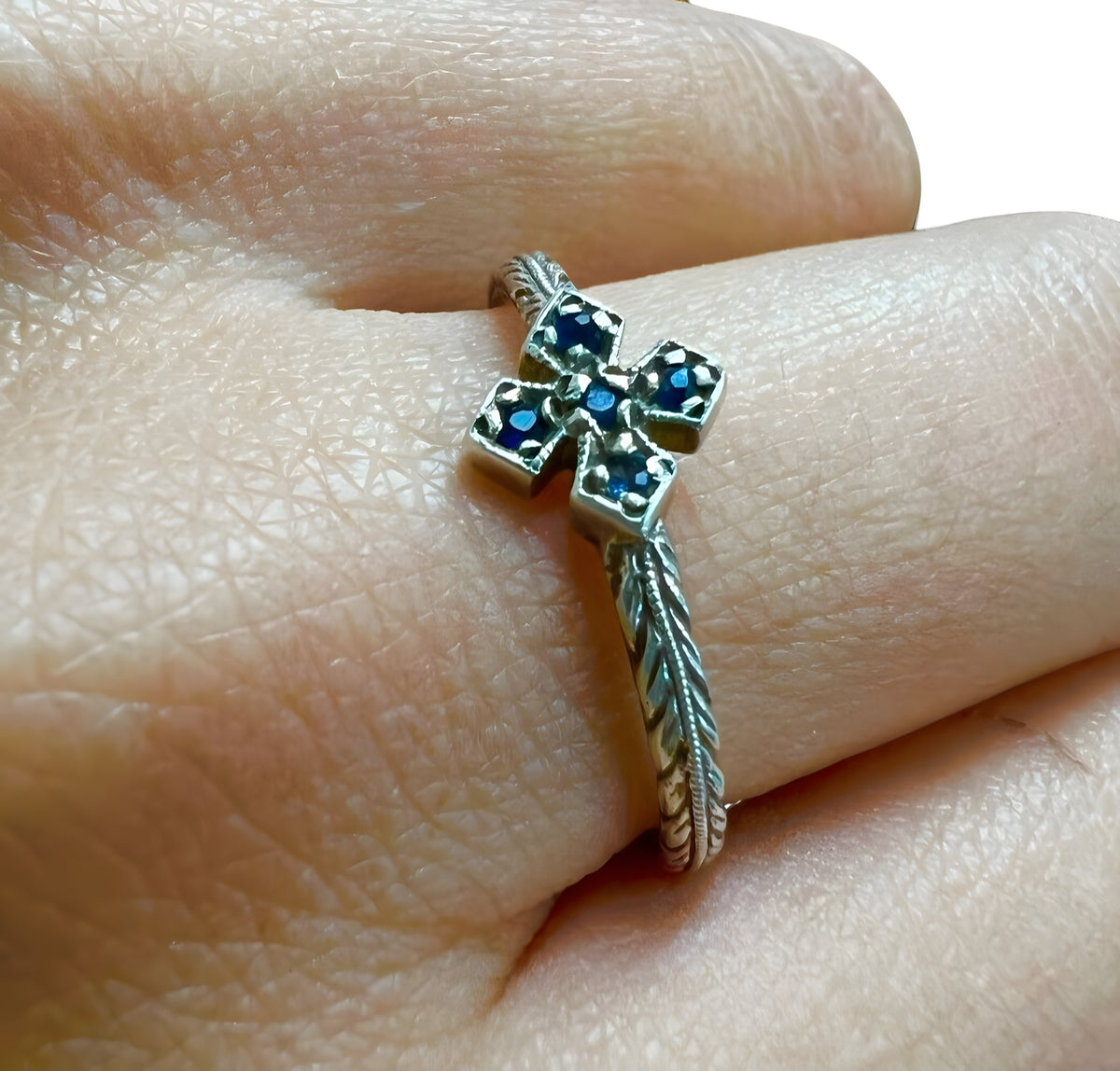 Loree Rodkin Sterling Silver and Saphire Cross Ring Sz 7.5