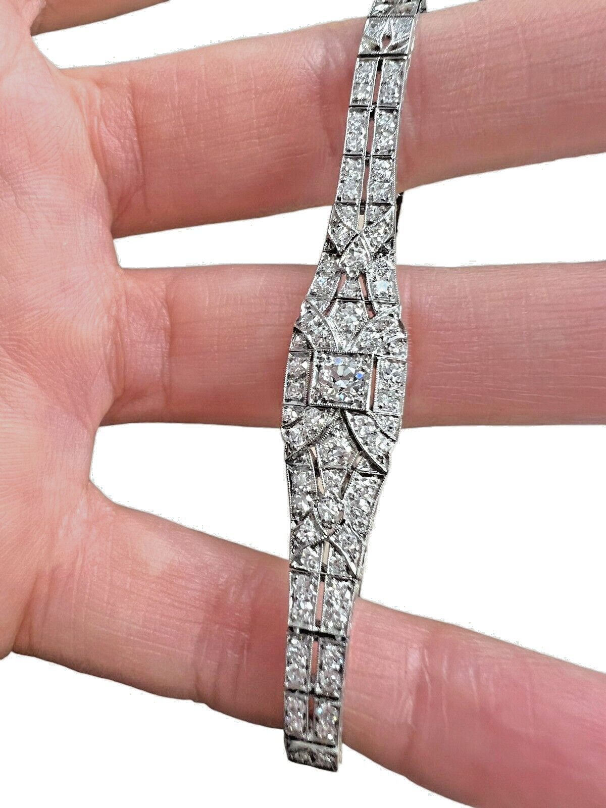Platinum Art Deco 0.75ctw Diamond Bracelet 6.75"