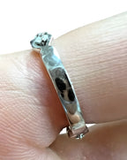 18kt White Gold Ring with an Intricate Design of 0.35ctw Diamonds