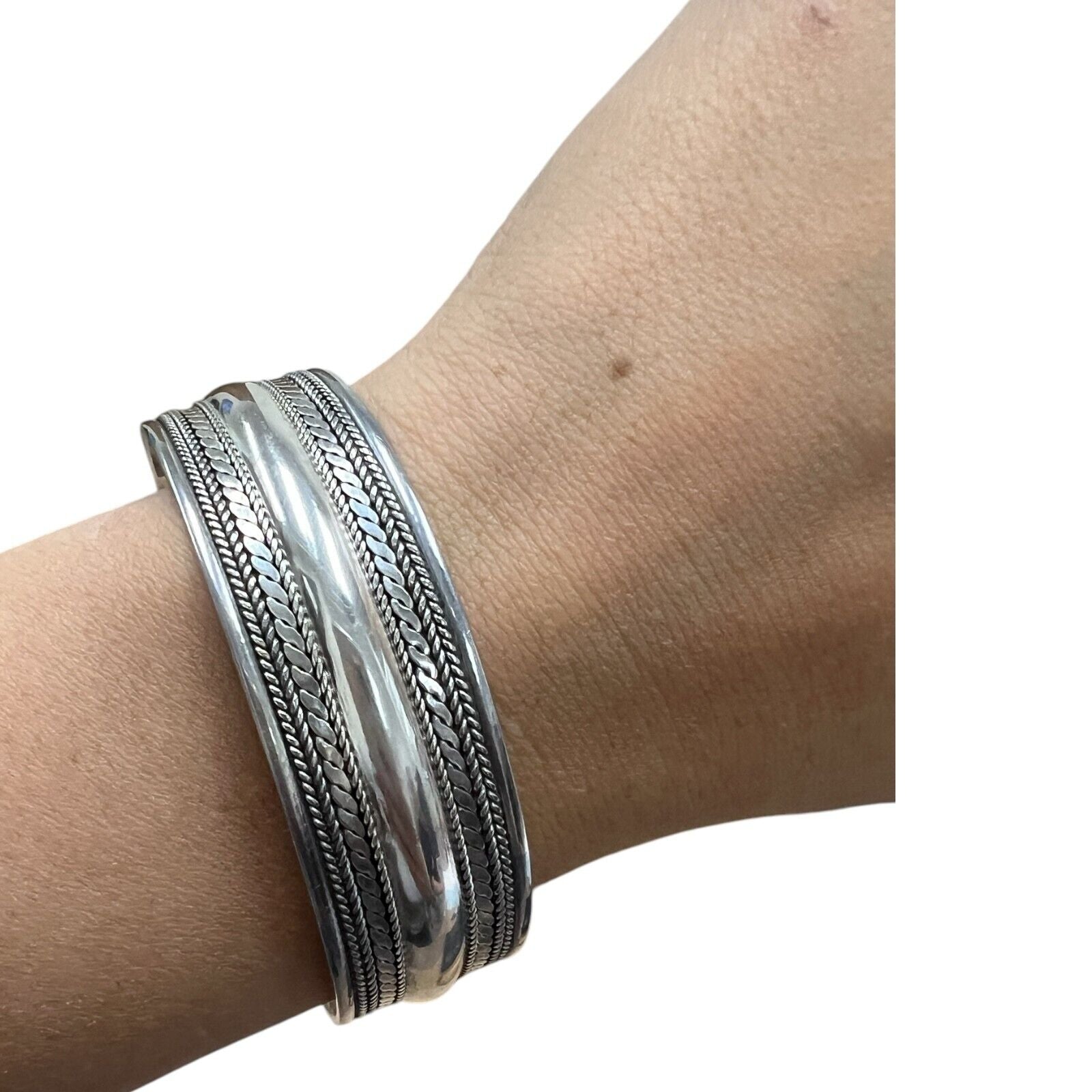 Sterling Silver 925 Cuff Bracelet with Rope Design Signed FAS
