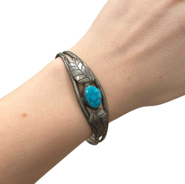 Vintage Native American Navajo Turquoise Feather Sterling Cuff Bracelet