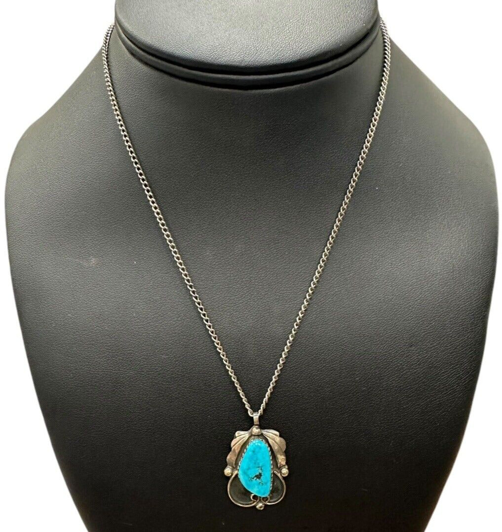 Native American Sterling Silver Turquoise Necklace 16 inches