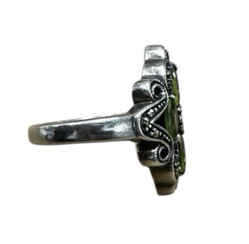 Sterling Silver Peridot Ring size 7