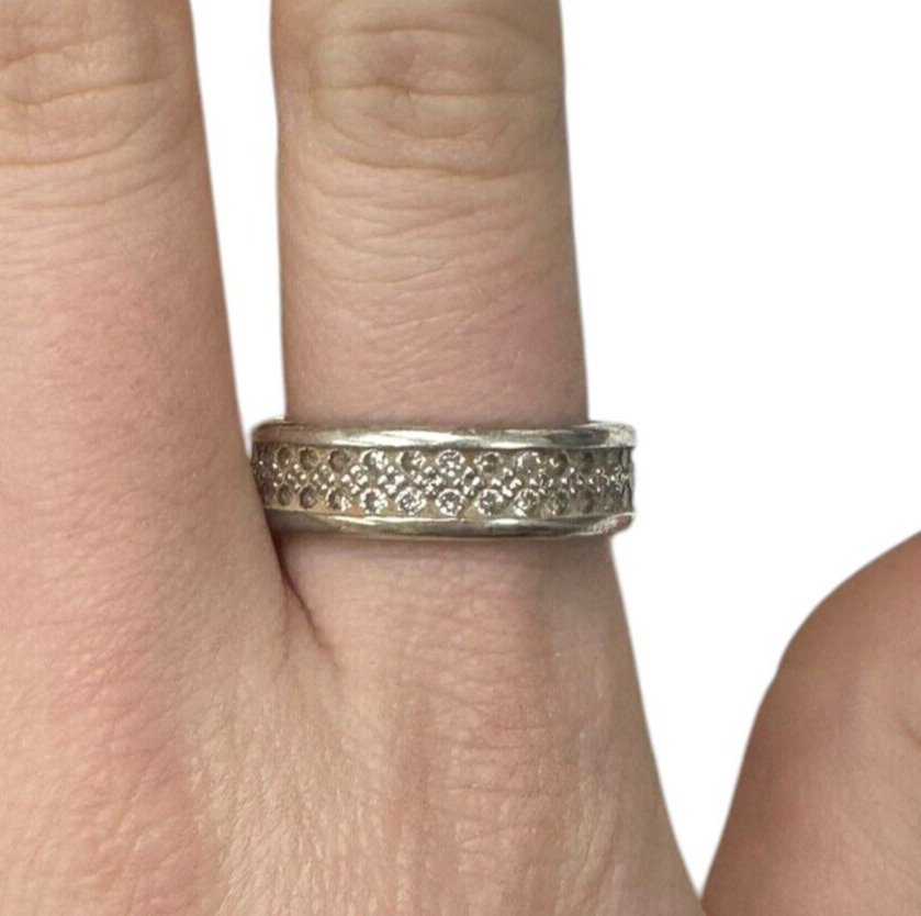 Sterling Silver Cubic Zirconia Ring size 9.75