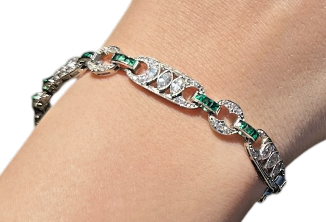 1930's Platinum and 1.90 ctw Diamond Bracelet with 1.00ctw of Emeralds