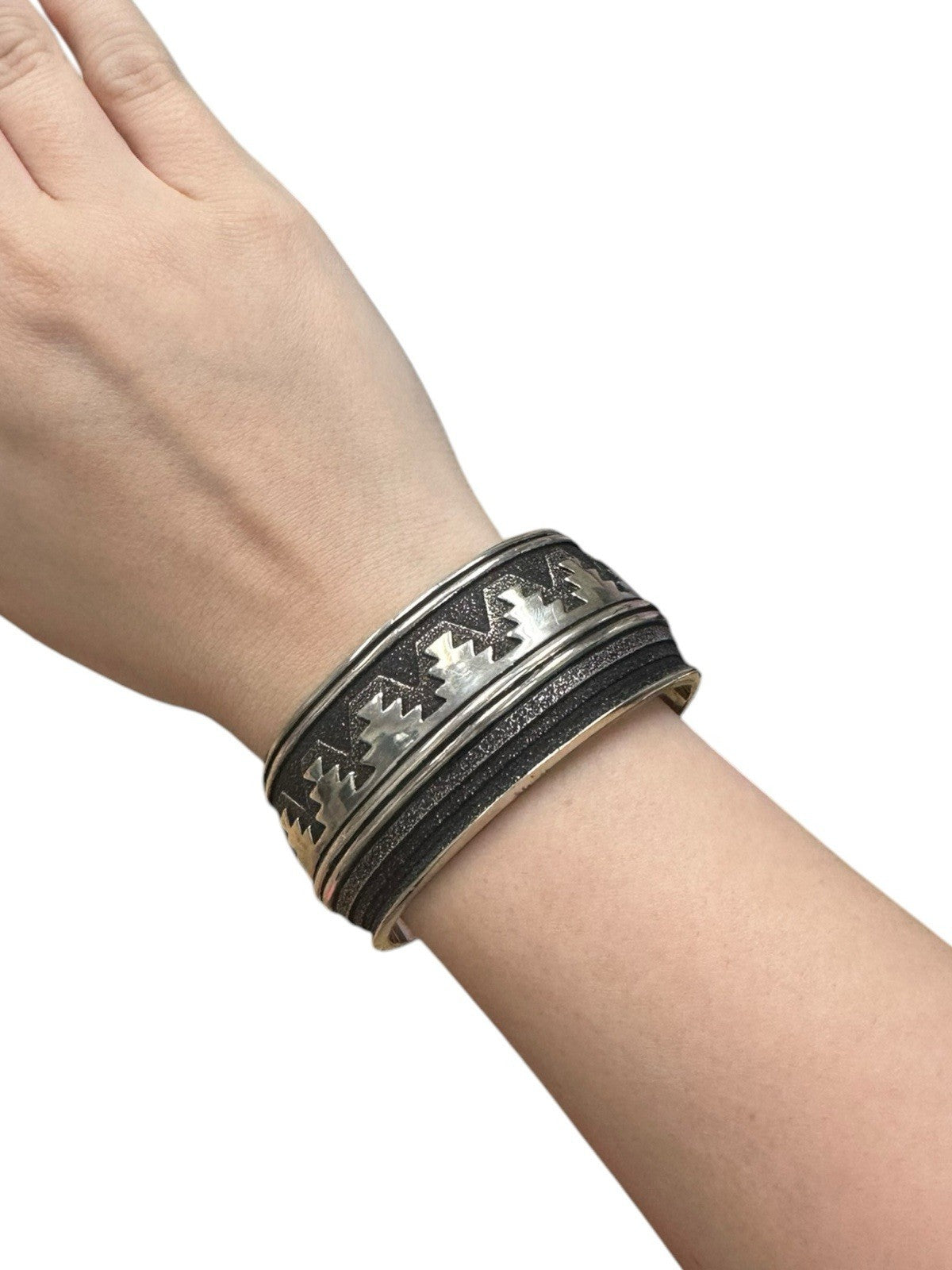 Thomas Singer Cuff Bracelet