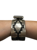 Vintage Verna Vacit Zuni Sterling Silver Inlay Cuff bracelet