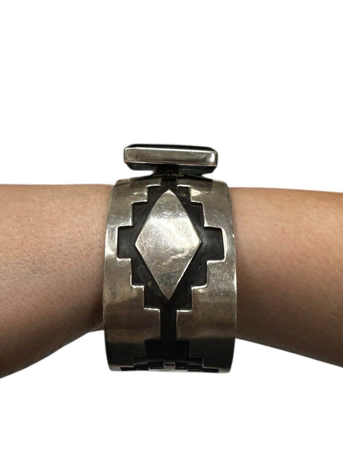 Vintage Verna Vacit Zuni Sterling Silver Inlay Cuff bracelet