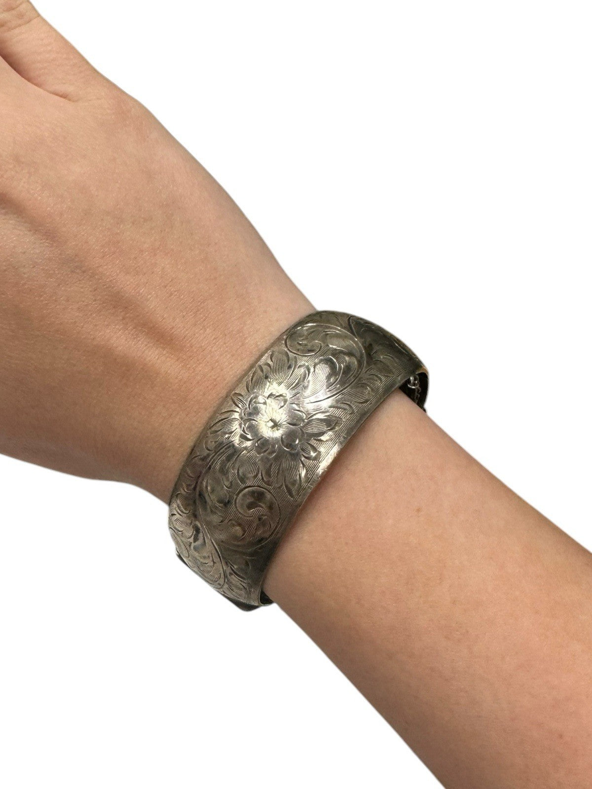 Binder Bros Sterling Silver Floral Engraved Hinged Bangle Bracelet