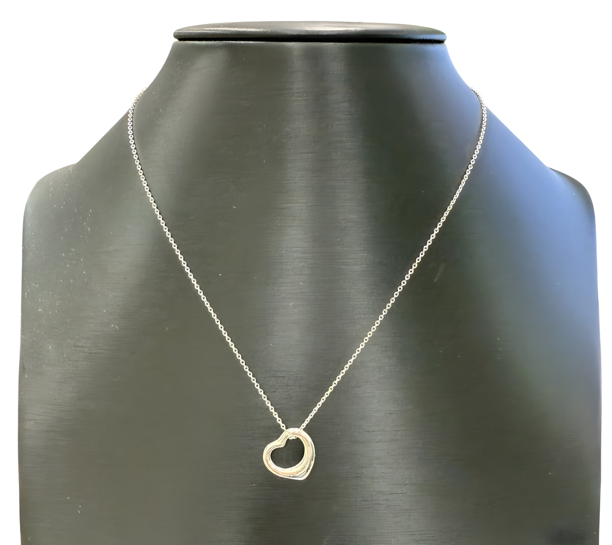 Tiffany & Co. Elsa Peretti Sterling Silver Open Heart Pendant Necklace 16”