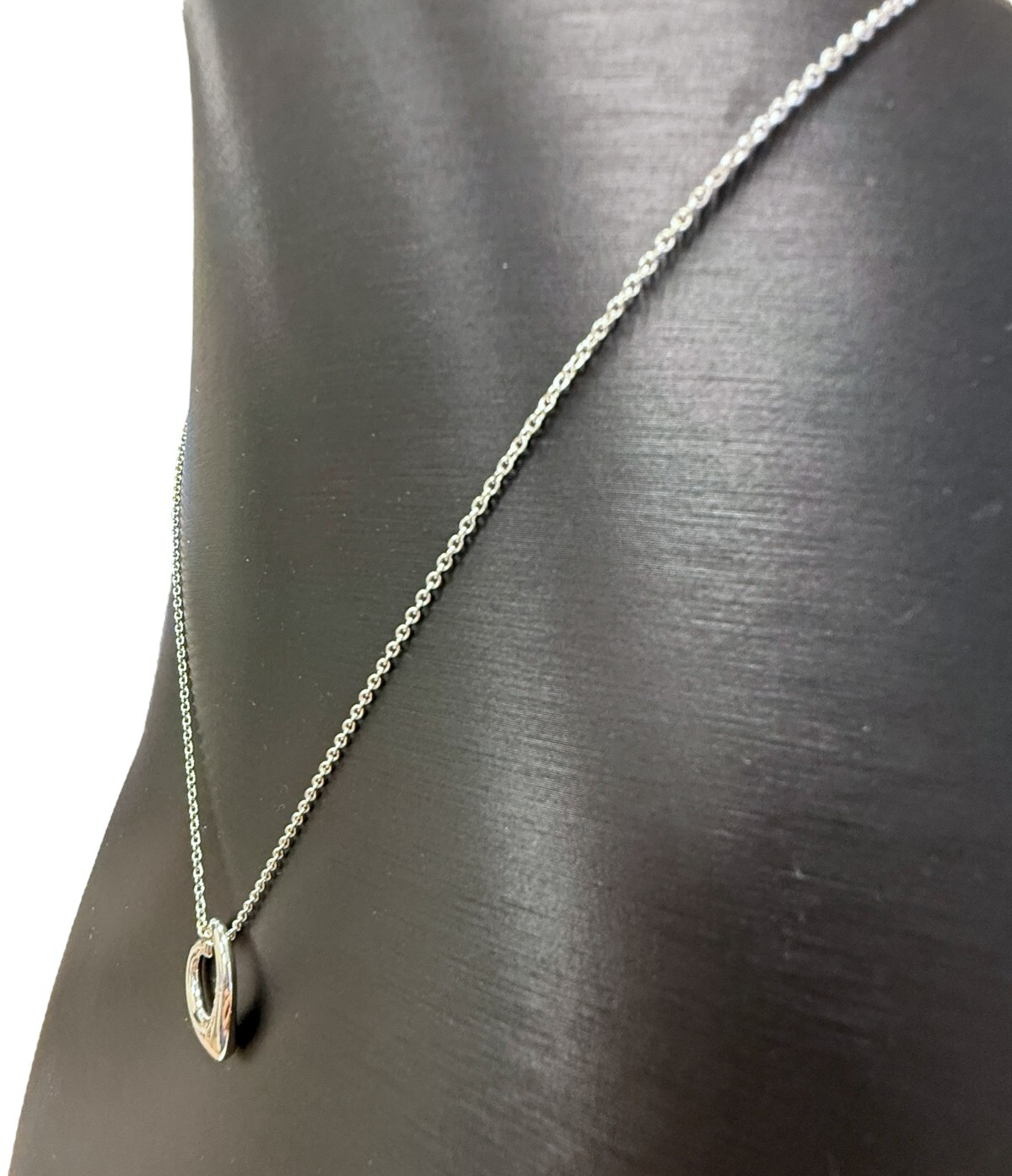 Tiffany & Co. Elsa Peretti Sterling Silver Open Heart Pendant Necklace 16”