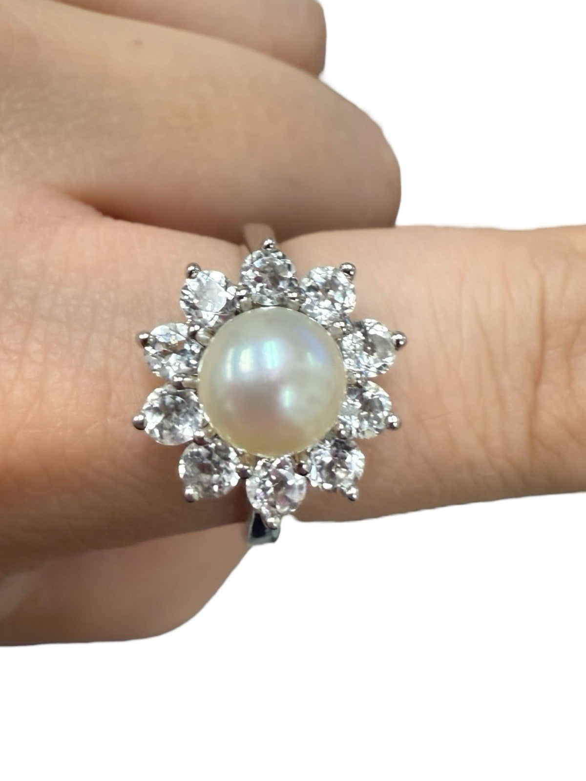 Sterling Silver Pearl Flower Ring