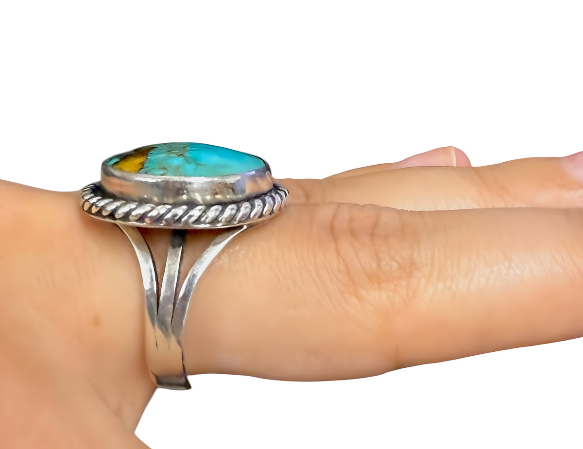 Vintage Sterling Silver Turquoise Ring Size 8 • 7.3g Oval Stone Southwest Desi