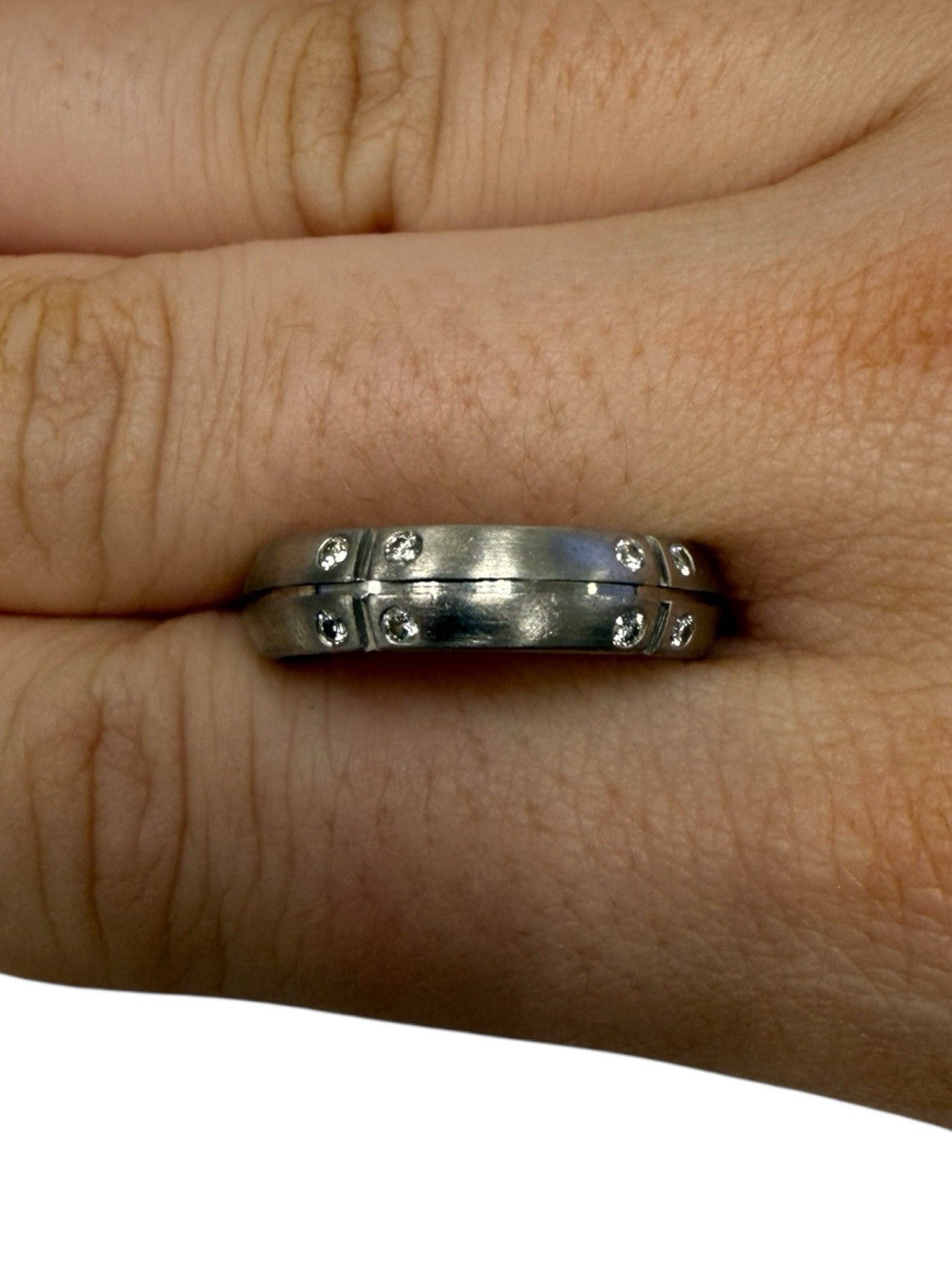 Tiffany & Co 2000 Stream America 18k White Gold Round Diamond Band Ring Size 6.5