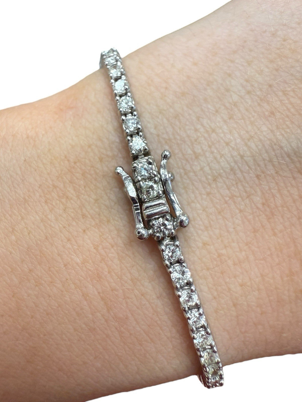 14k White Gold Diamond Tennis Bracelet