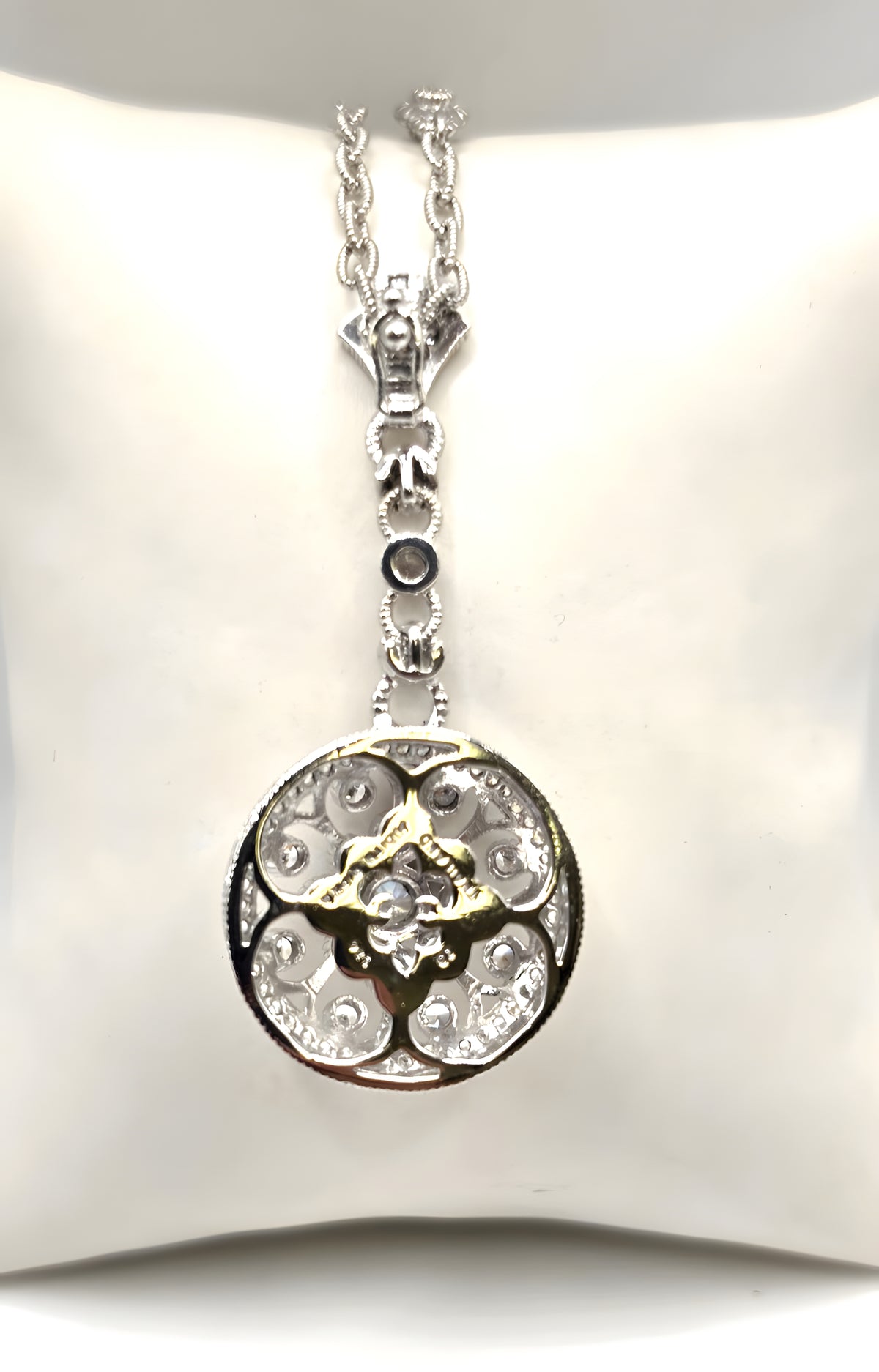 Judith Ripka 925 Sterling Silver CZ Medallion Pendant Necklace 21"