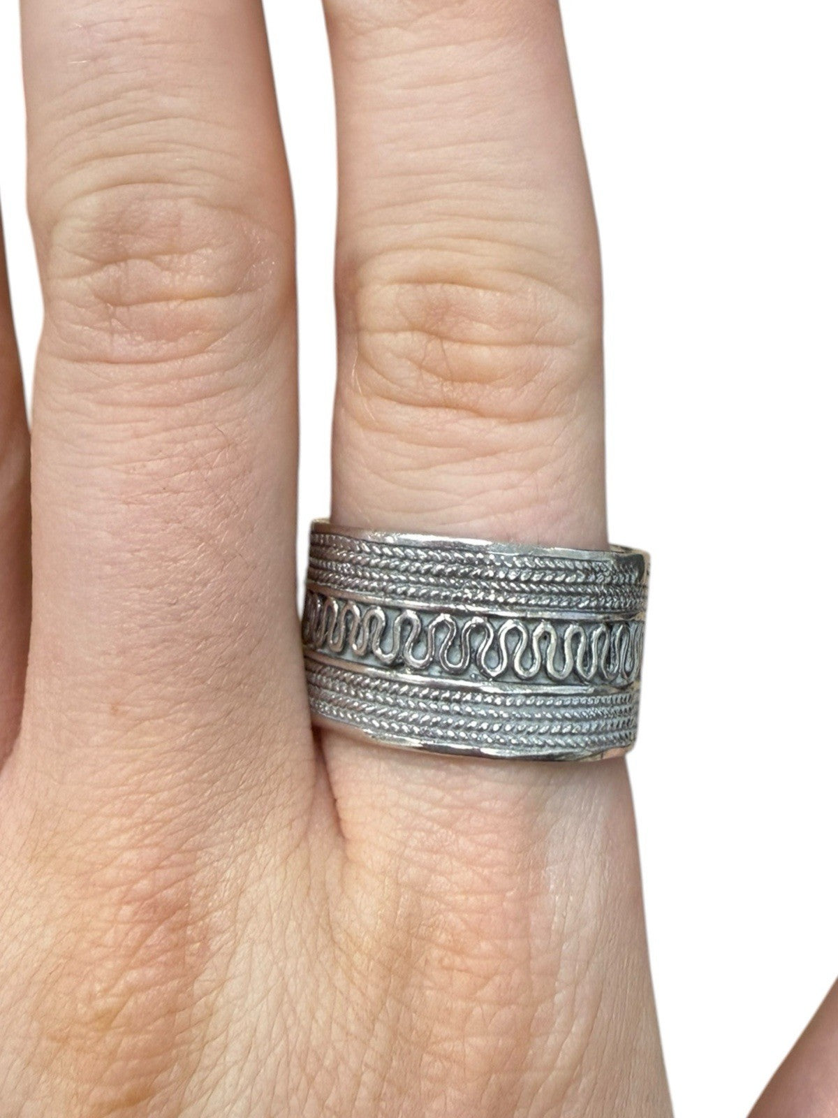 Sterling Silver Looped Wheat Cable Trimmed Flat Sided Cuff Band Ring