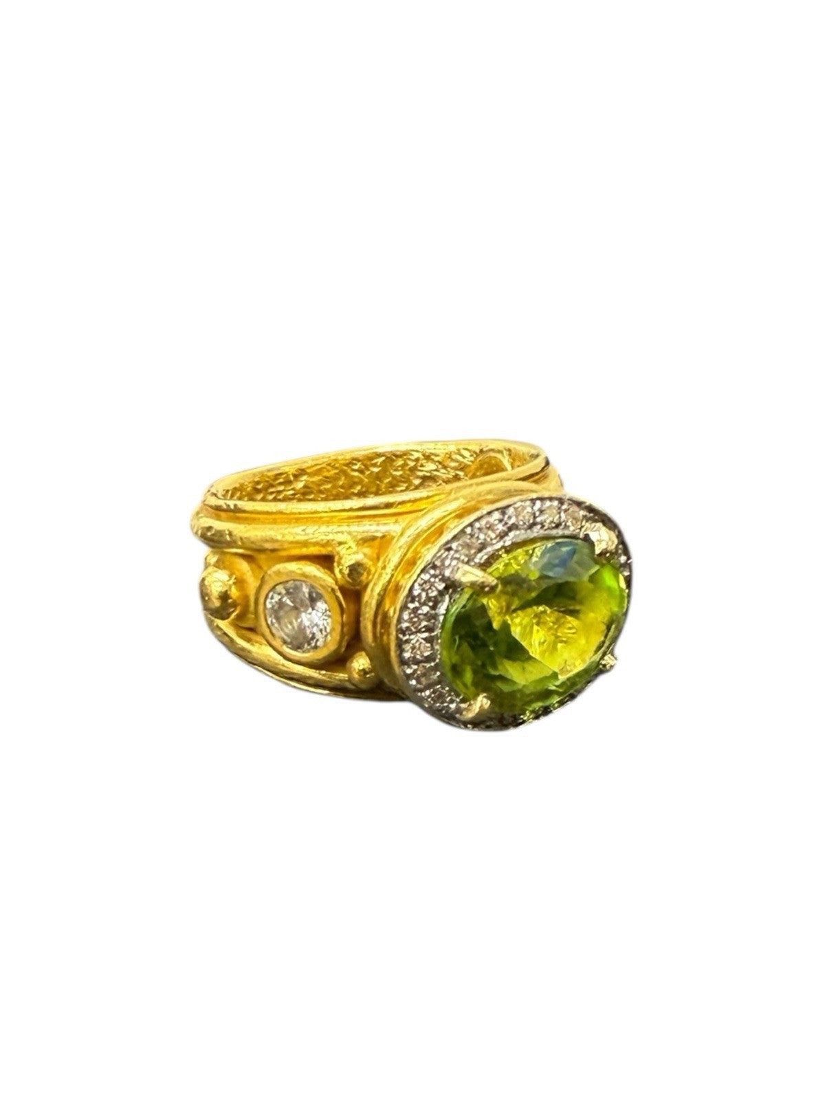 Denise Roberge 22k Yellow Gold Peridot And Diamond Ring