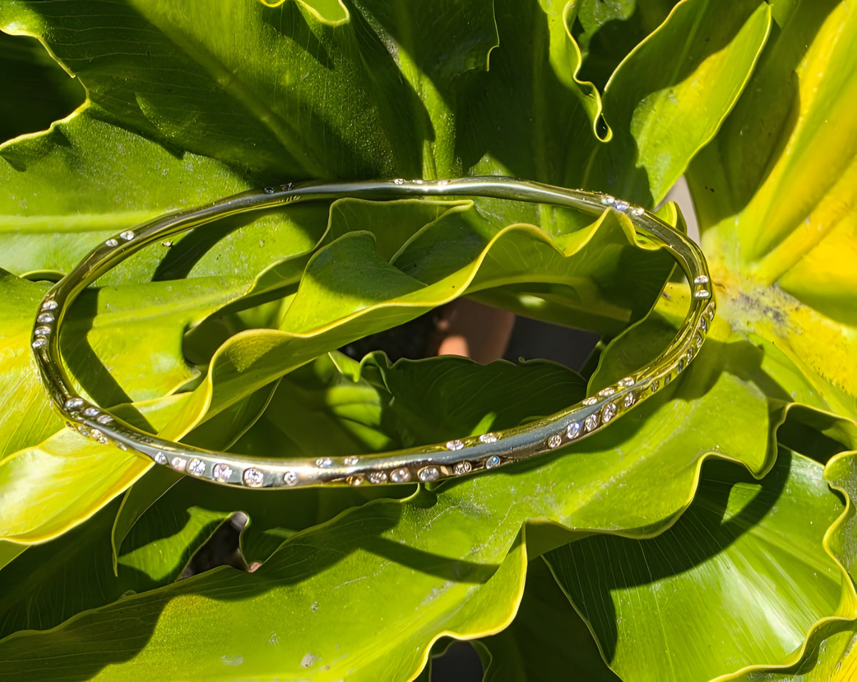 Ippolita 18K Yellow Gold 1.49 CTW Diamond Stardust Organic Bangle Bracelet 6.5