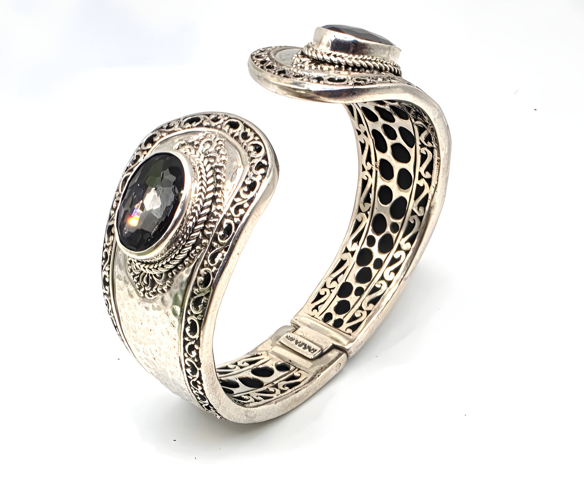 SARDA 925 Sterling Silver Gray Gemstone Hinged Cuff Bracelet Indonesia
