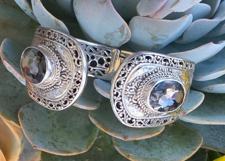 SARDA 925 Sterling Silver Gray Gemstone Hinged Cuff Bracelet Indonesia