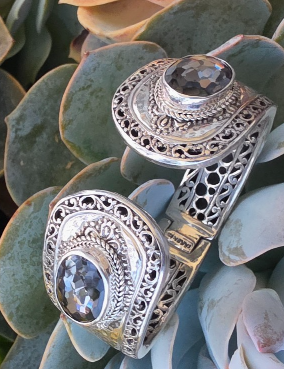 SARDA 925 Sterling Silver Gray Gemstone Hinged Cuff Bracelet Indonesia