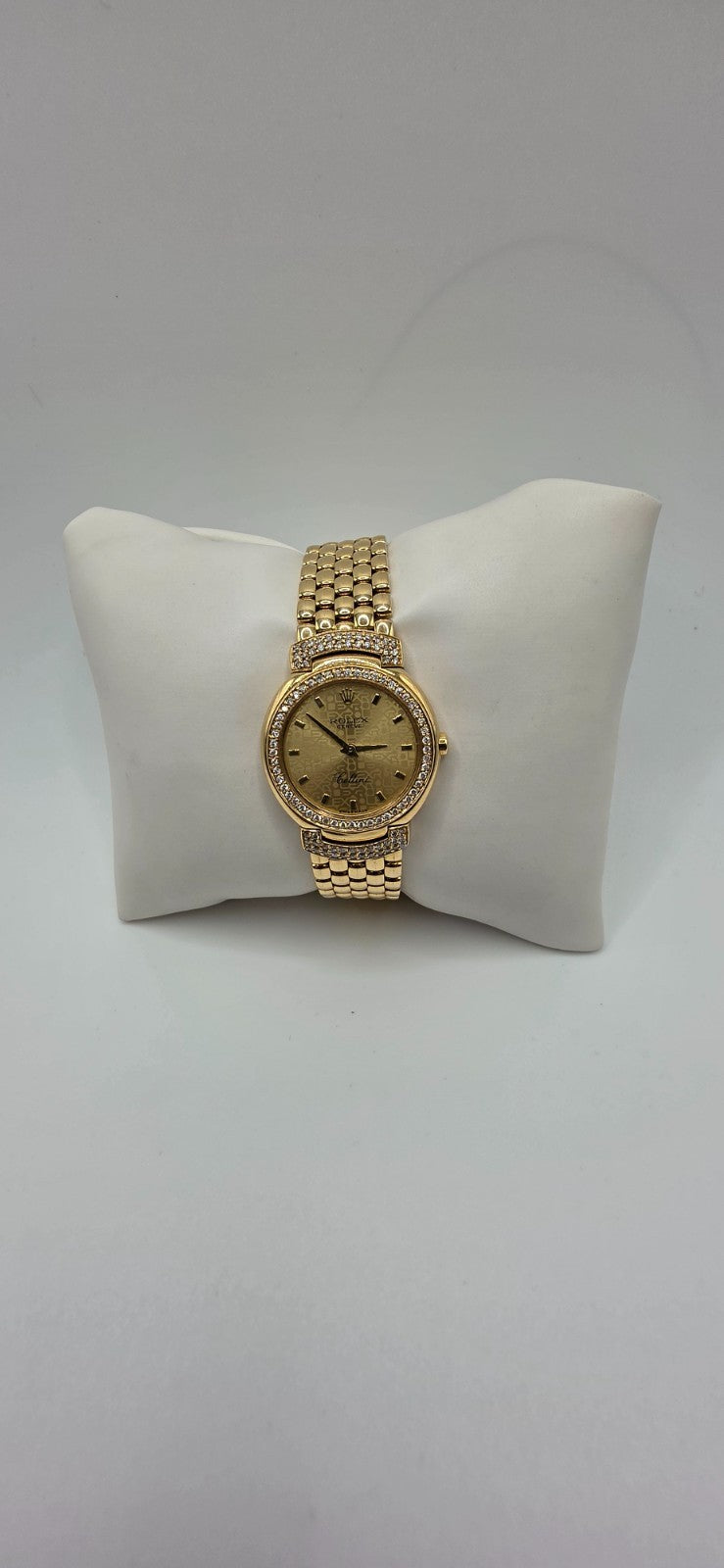 Rolex Cellini Ladies 18K Yellow Gold Diamond Bezel & Lugs Bracelet Watch