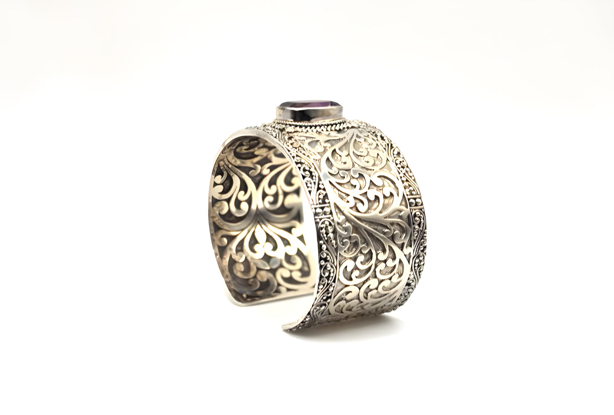 SARDA 925 Sterling Silver Wide Cuff Bracelet Garnet-Color Gemstone Filigree