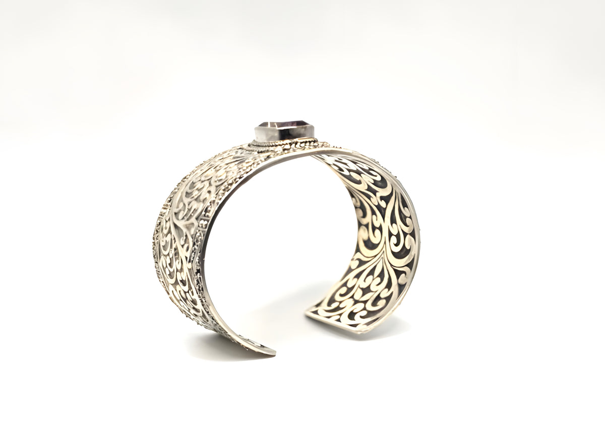 SARDA 925 Sterling Silver Wide Cuff Bracelet Garnet-Color Gemstone Filigree