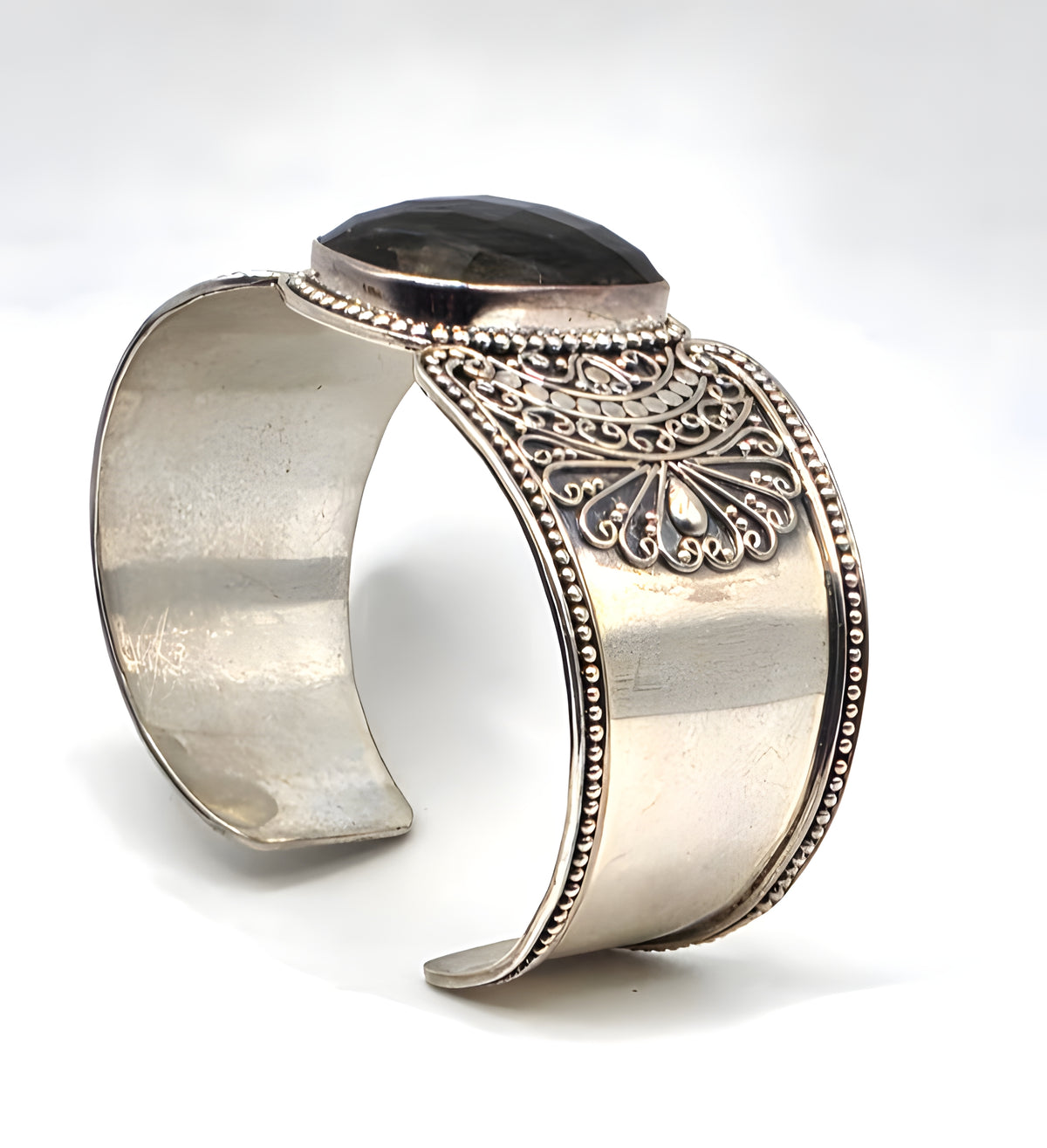G 925 Sterling Silver Wide Cuff Bracelet Large Faceted Stone Ornate Scrollwork