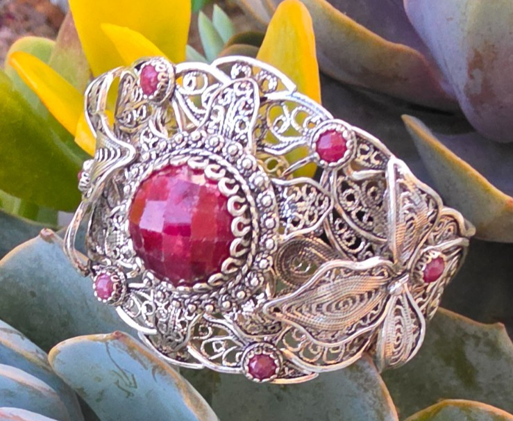NWOT Sterling Silver Filigree Red Gemstone Floral Leaf Statement Cuff Bracelet